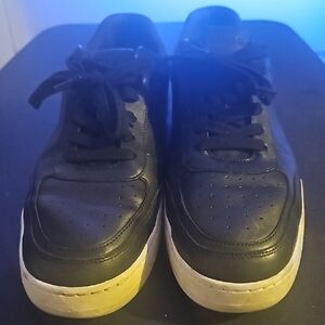 VINCE Leather Sneaker Size 12 M